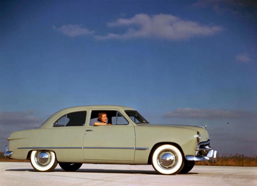  Ford Custom 1949 года  (фото 8 из 11)